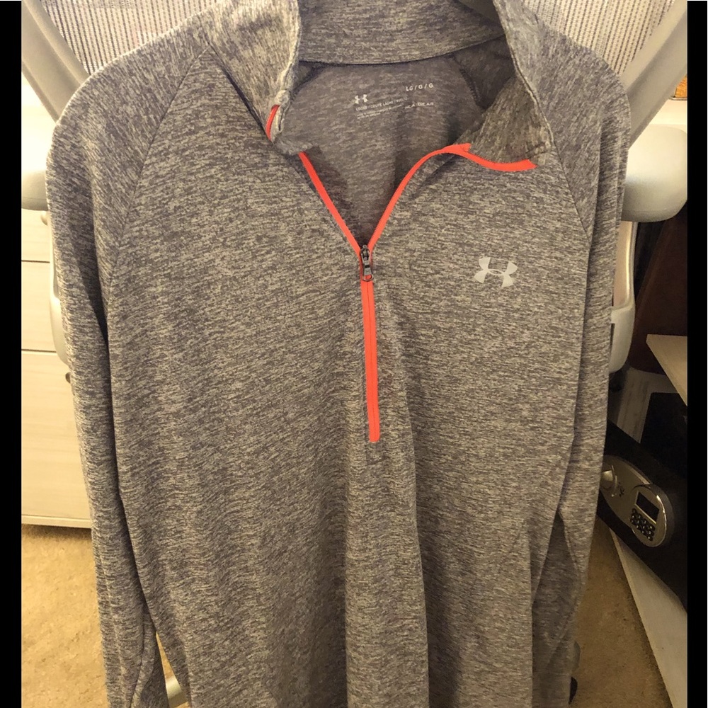 Under Armour track long sleeve shirt